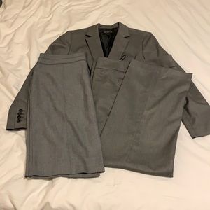 Stunning 3 piece suit